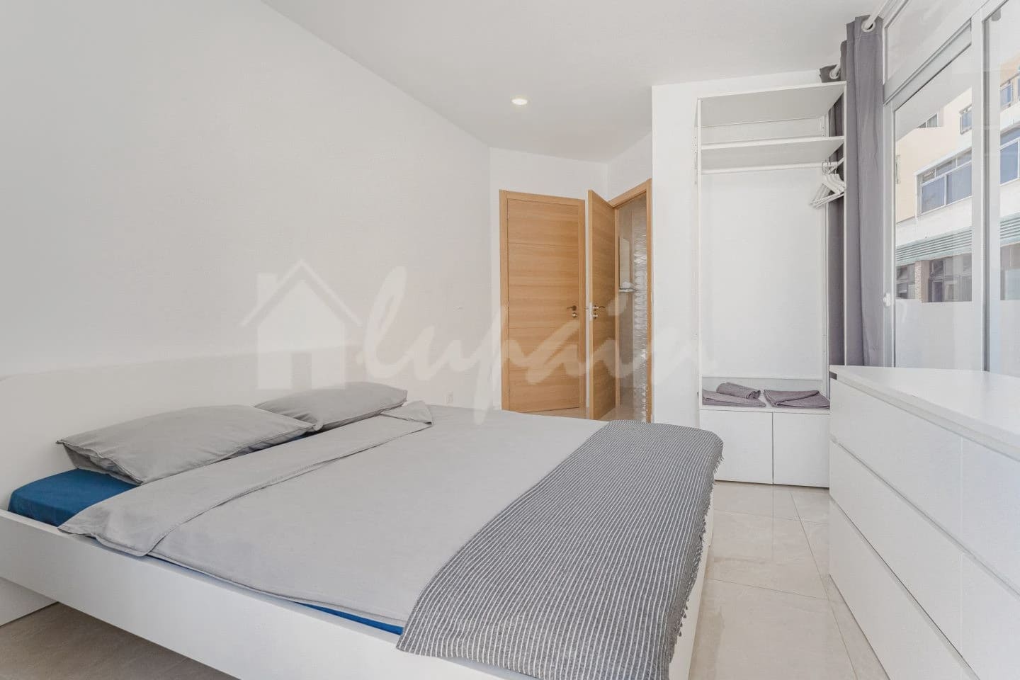 5 soveværelse Virksomhed til salg i Los Cristianos - € 1.398.000 (Ref: 9146286)