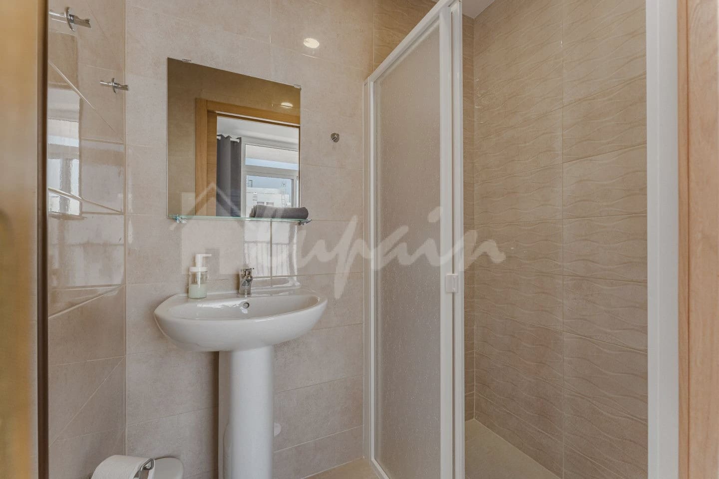 5 soveværelse Virksomhed til salg i Los Cristianos - € 1.398.000 (Ref: 9146286)