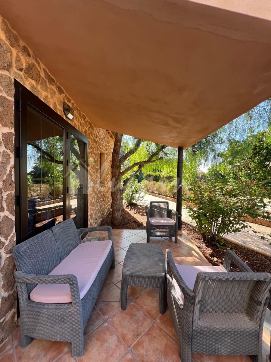 4 sypialnia Finka/Dom wiejski na sprzedaż w Arona - 925 000 € (Ref: 9160513)