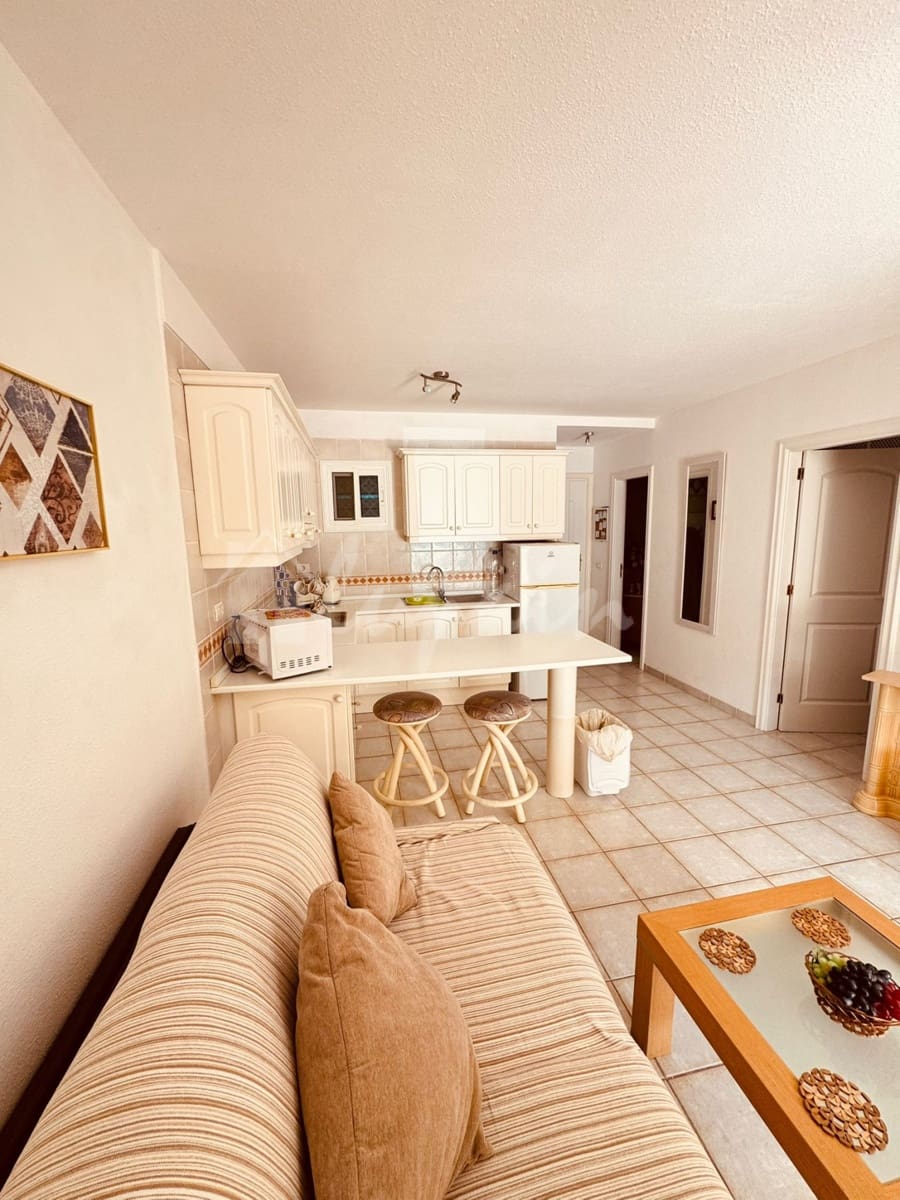 1 soveværelse Lejlighed til salg i Los Cristianos med swimmingpool - € 310.000 (Ref: 9160514)