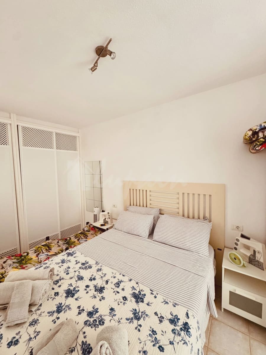 1 soveværelse Lejlighed til salg i Los Cristianos med swimmingpool - € 310.000 (Ref: 9160514)