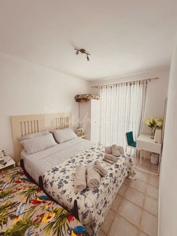 1 soveværelse Lejlighed til salg i Los Cristianos, Arona med swimmingpool - € 310.000 (Ref: 9160514)