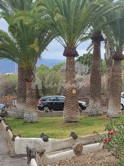 3 bedroom Apartment for sale in Costa del Silencio - € 310,000 (Ref: 9201773)