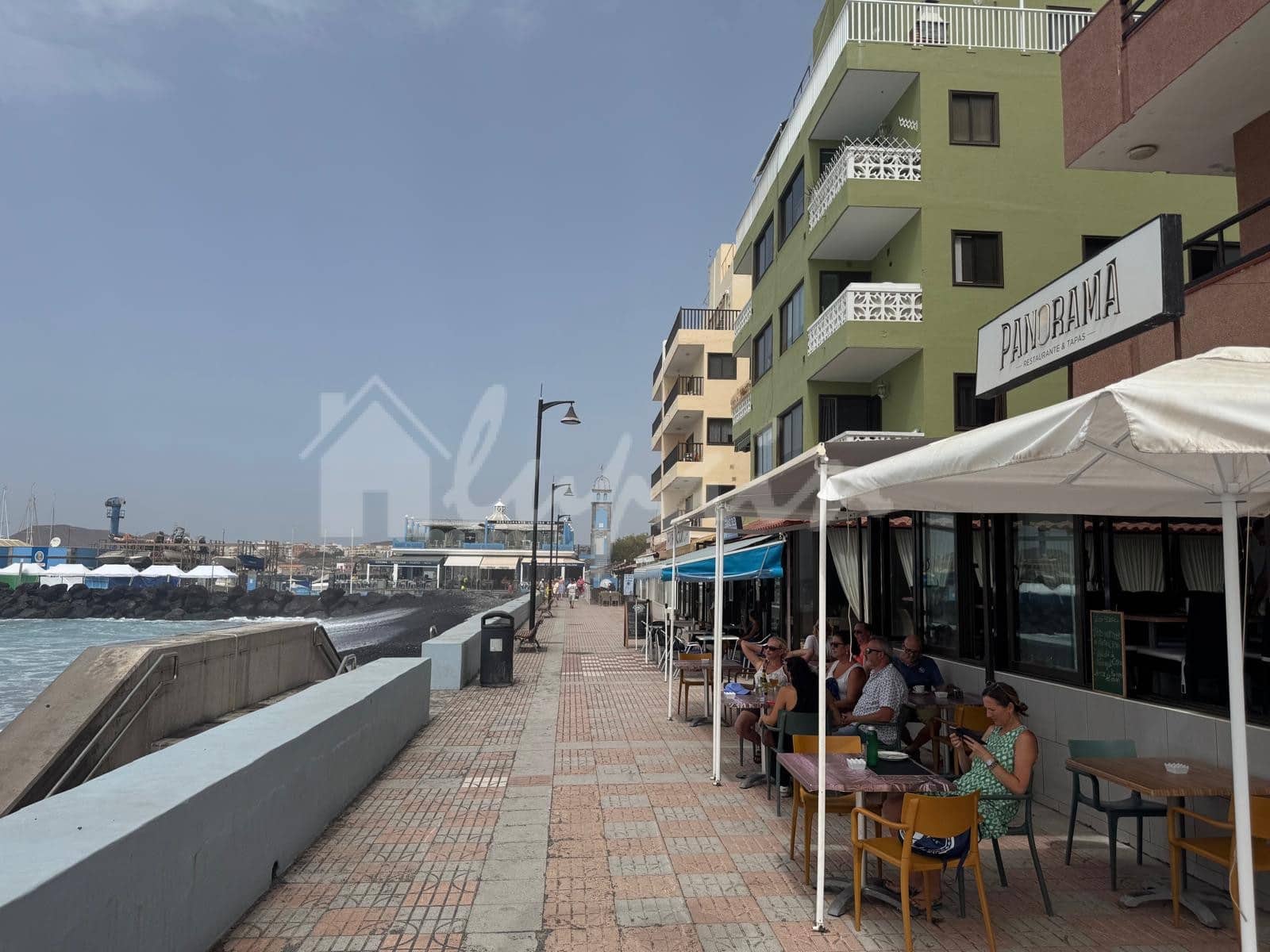 Yritys myytävänä paikassa Las Galletas - 95 000 € (Ref: 9254206)