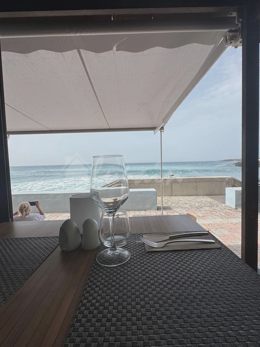 Business for sale in Las Galletas - € 95,000 (Ref: 9254206)