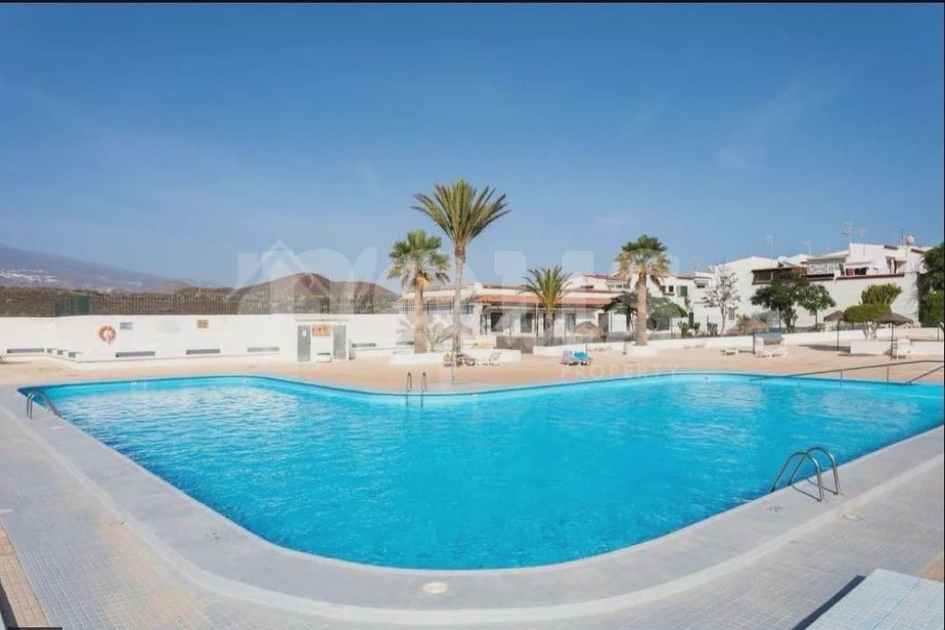 2 soverom Leilighet til salgs i Costa del Silencio med svømmebasseng - € 210 000 (Ref: 9254207)