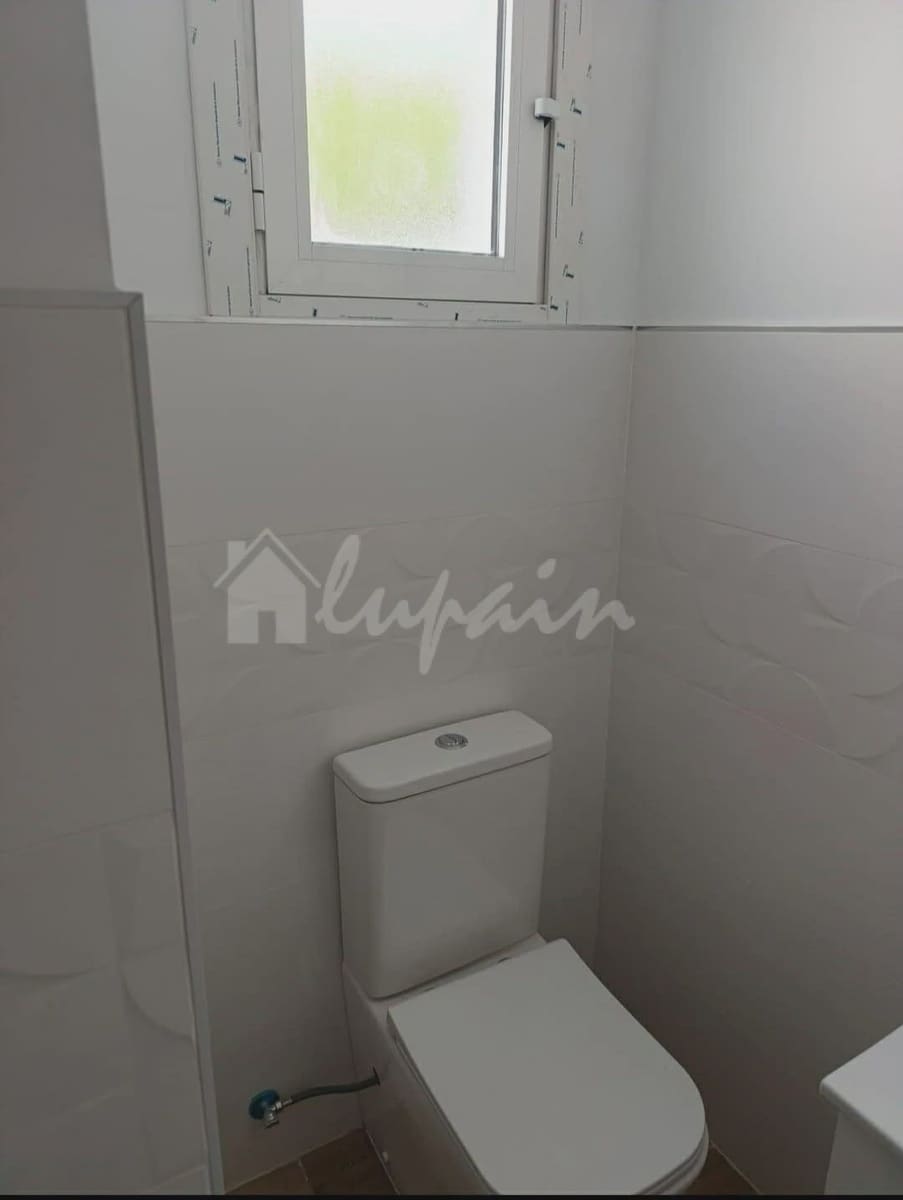 2 soverom Leilighet til salgs i Costa del Silencio med svømmebasseng - € 210 000 (Ref: 9254207)