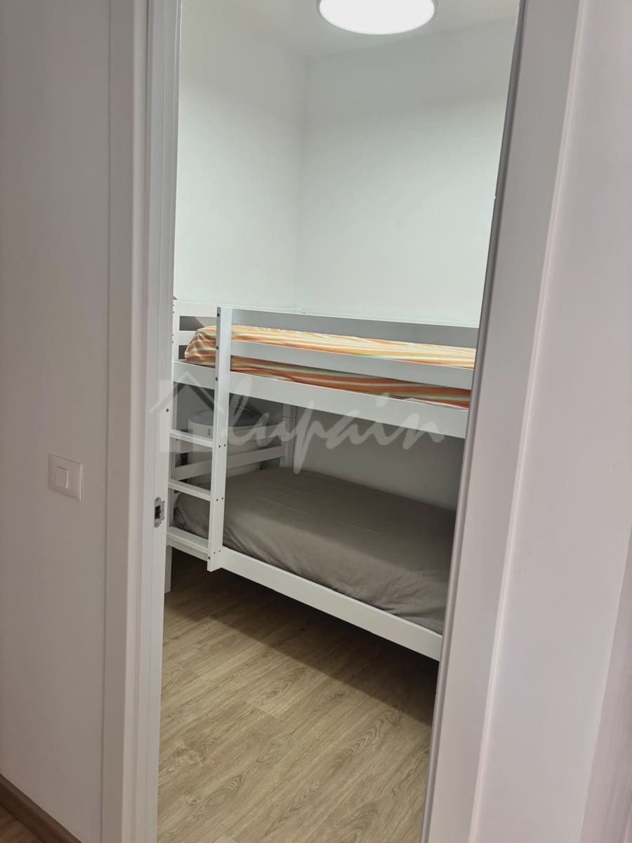 2 soverom Leilighet til salgs i Costa del Silencio med svømmebasseng - € 210 000 (Ref: 9254207)