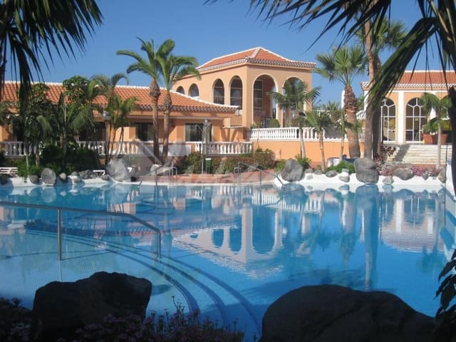 Studio for sale in Playa de las Americas, Arona with pool - € 440,000 (Ref: 9256207)