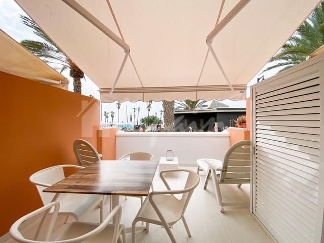 Studio for sale in Playa de las Americas, Arona with pool - € 440,000 (Ref: 9256207)