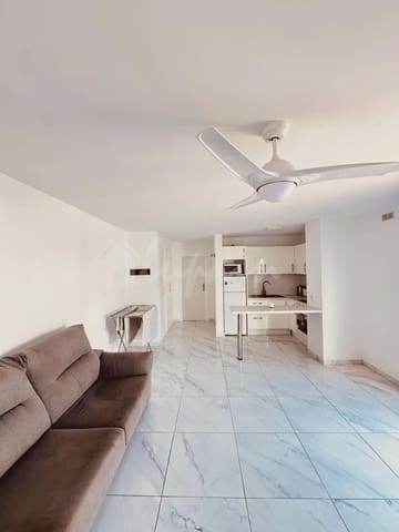 2 sovrum Lägenhet till salu i Los Cristianos, Arona med pool - 345 000 € (Ref: 9263559)