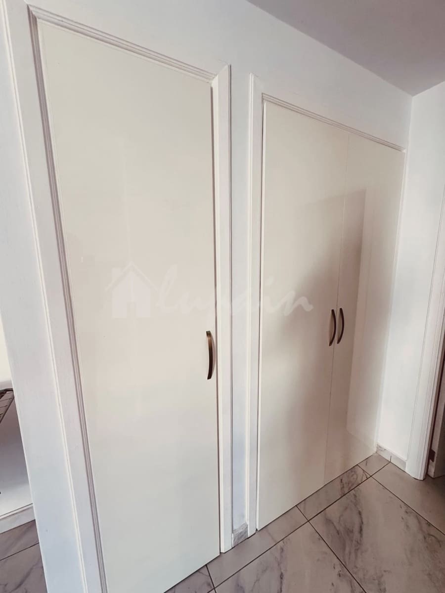 2 sovrum Lägenhet till salu i Los Cristianos med pool - 345 000 € (Ref: 9263559)