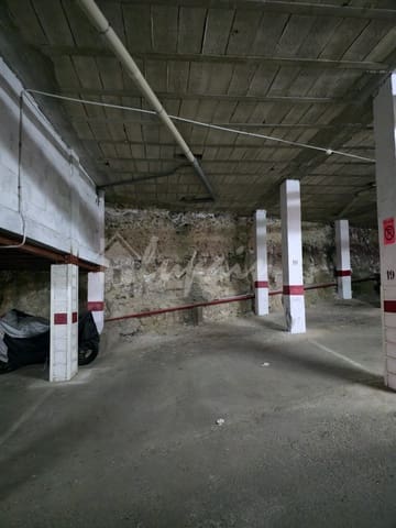 Autotalli myytävänä paikassa San Eugenio, Adeje - 21 500 € (Ref: 9263560)