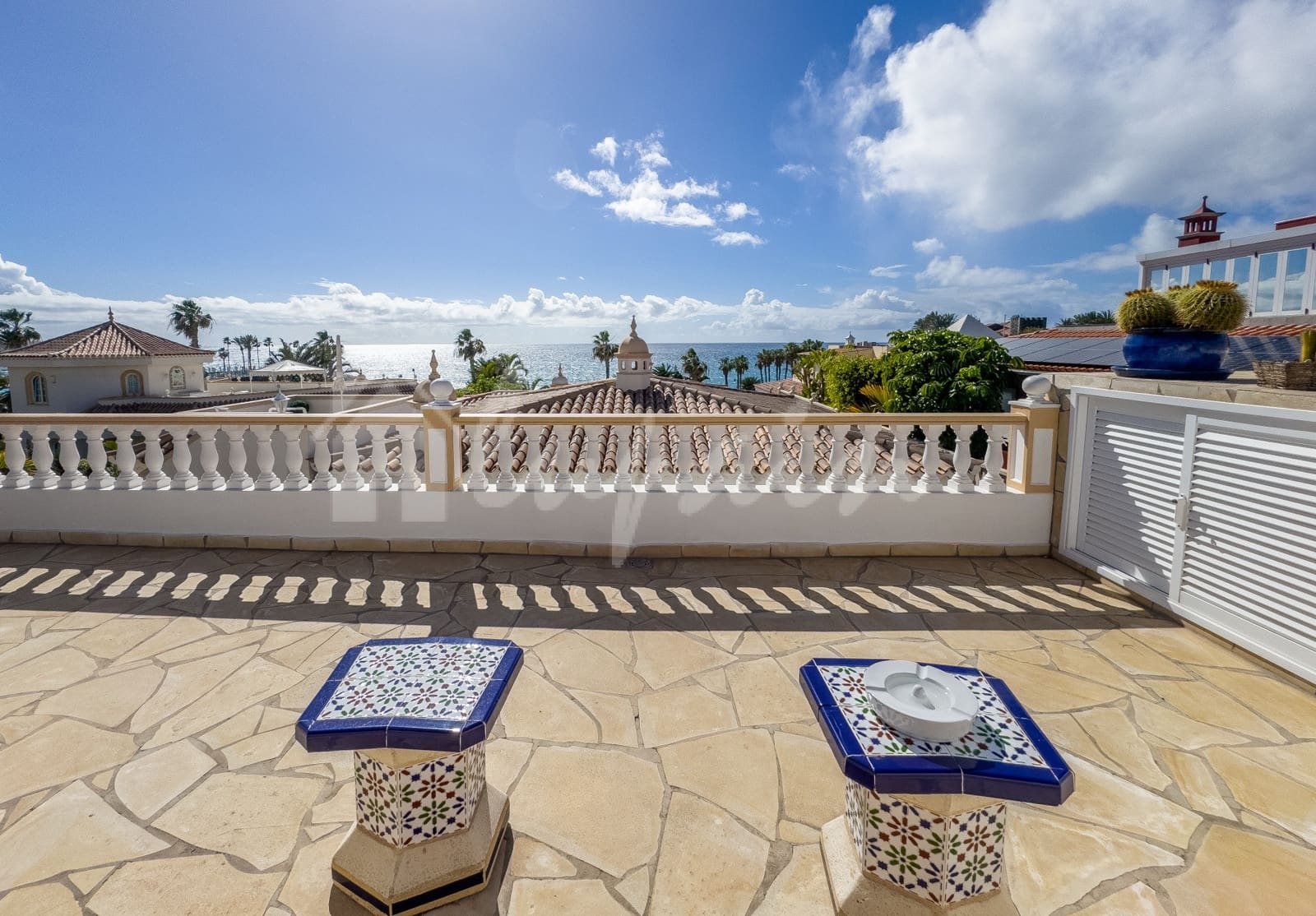 3 bedroom Villa for sale in Playa del Duque with pool garage - € 2,800,000 (Ref: 9274659)