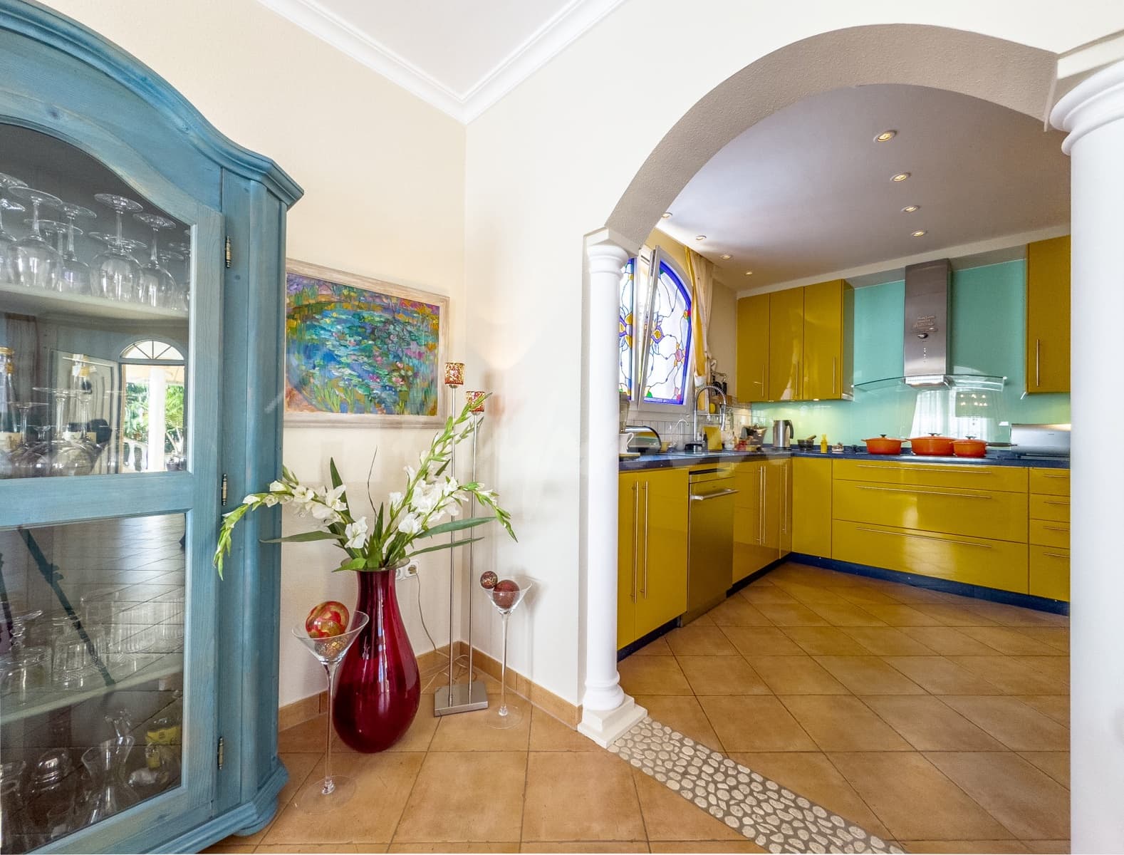 3 bedroom Villa for sale in Playa del Duque with pool garage - € 2,800,000 (Ref: 9274659)