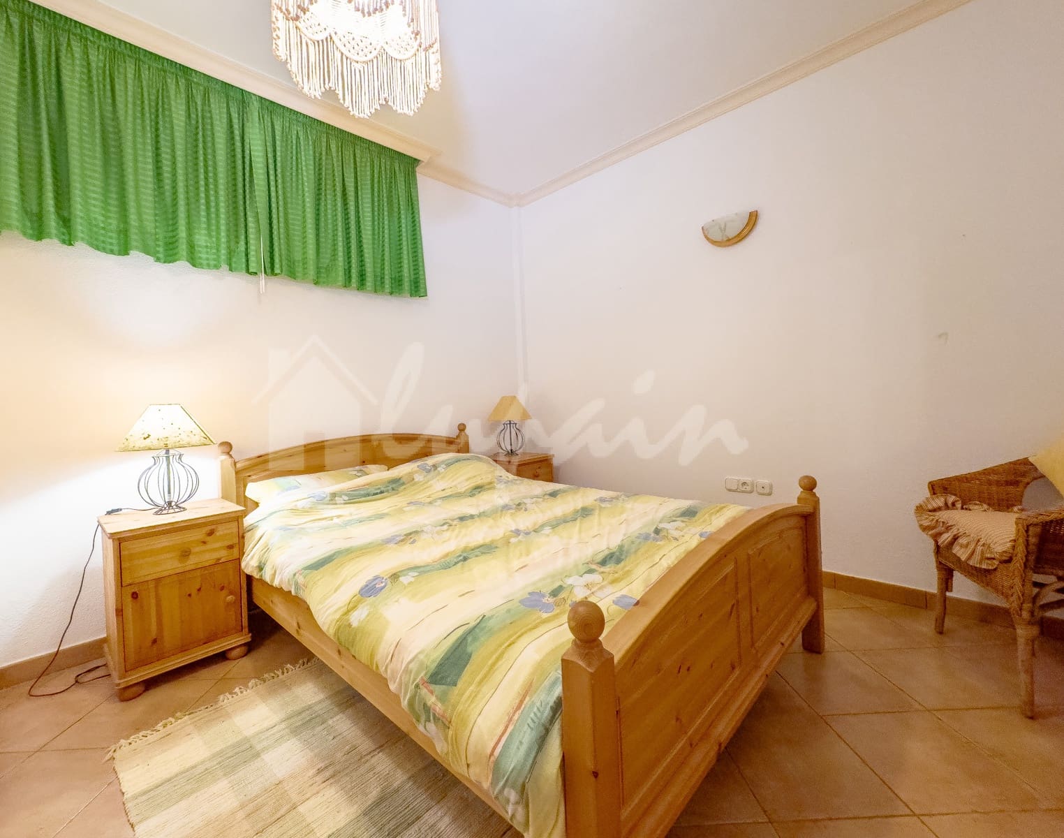 3 bedroom Villa for sale in Playa del Duque with pool garage - € 2,800,000 (Ref: 9274659)