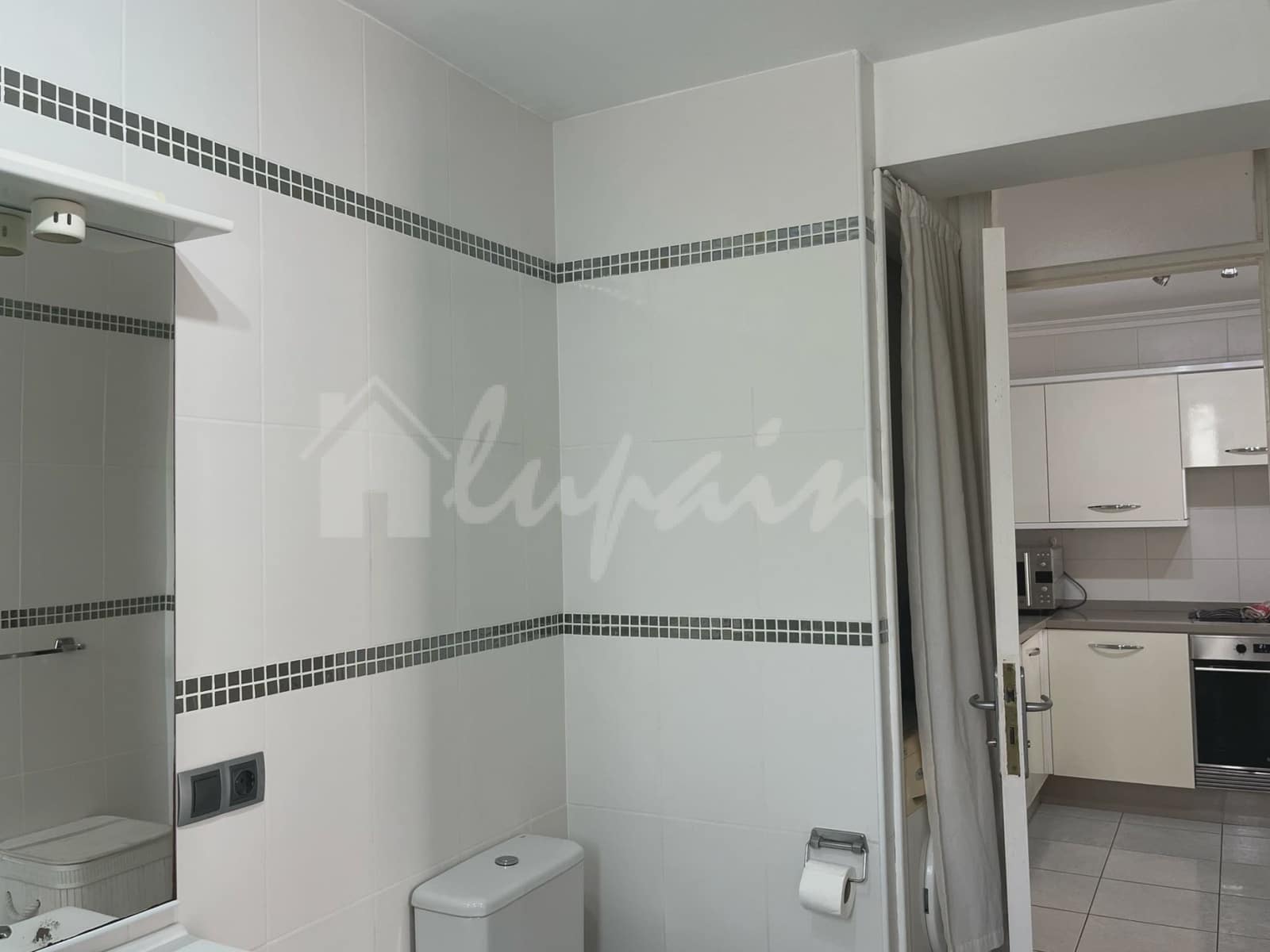 1 bedroom Apartment for sale in Playa de las Americas with pool - € 475,000 (Ref: 9279592)