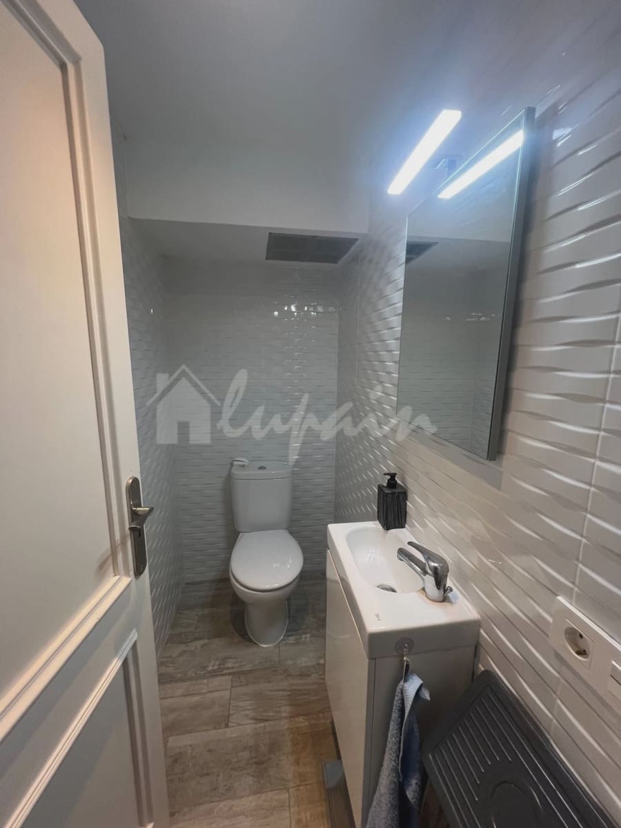 2 bedroom Apartment for sale in Costa del Silencio with pool - € 259,000 (Ref: 9293847)