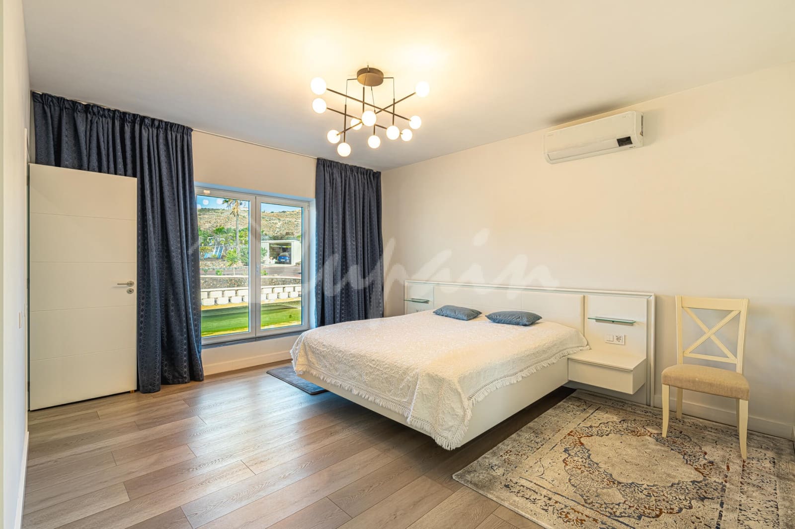 5 Zimmer Villa zu verkaufen in San Miguel de Abona mit Pool - 1.800.000 € (Ref: 9296317)