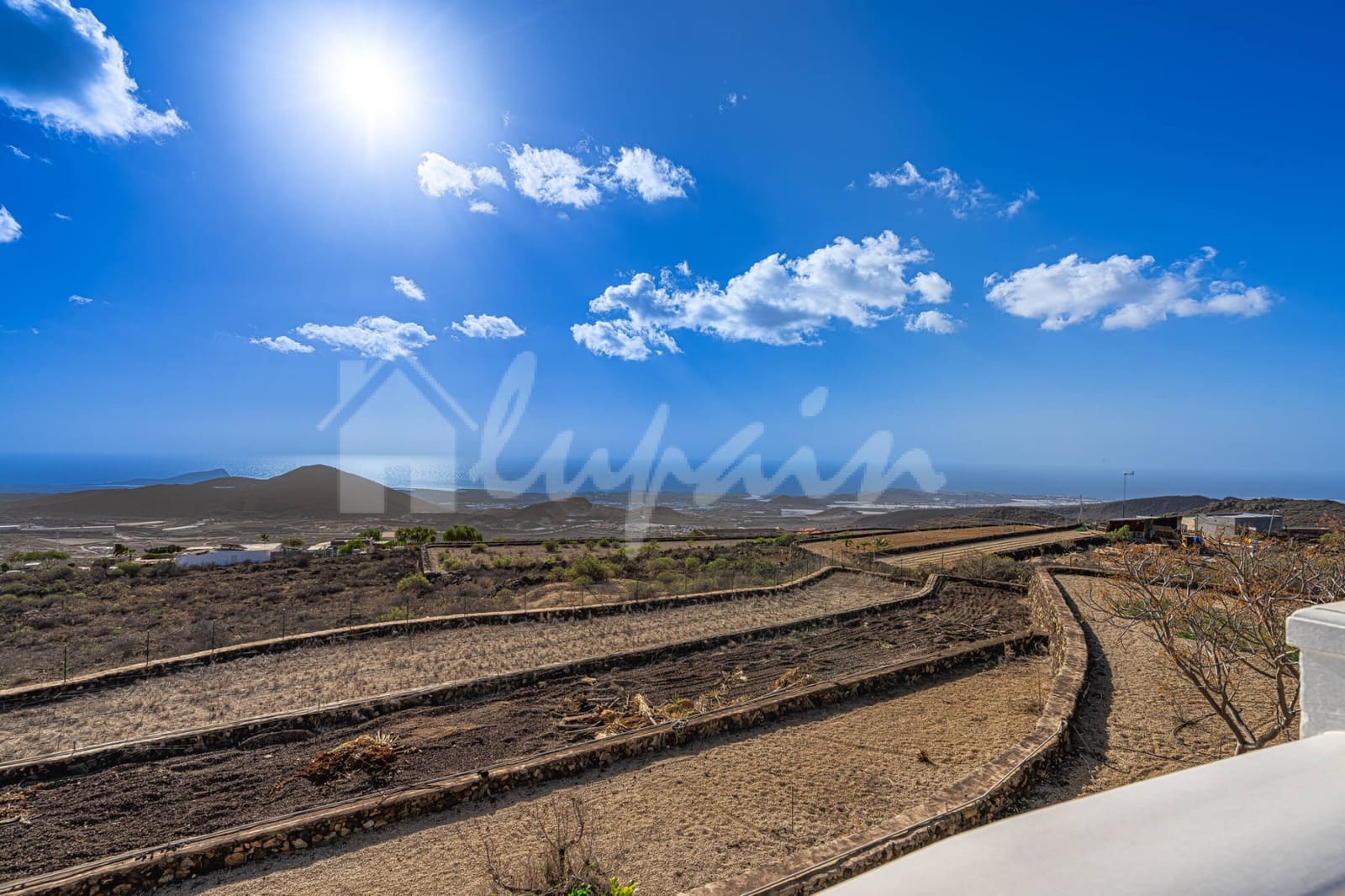 5 Zimmer Villa zu verkaufen in San Miguel de Abona mit Pool - 1.800.000 € (Ref: 9296317)