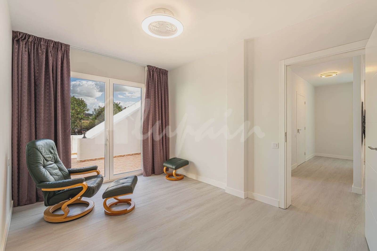 5 bedroom Villa for sale in San Miguel de Abona with pool - € 1,800,000 (Ref: 9296317)