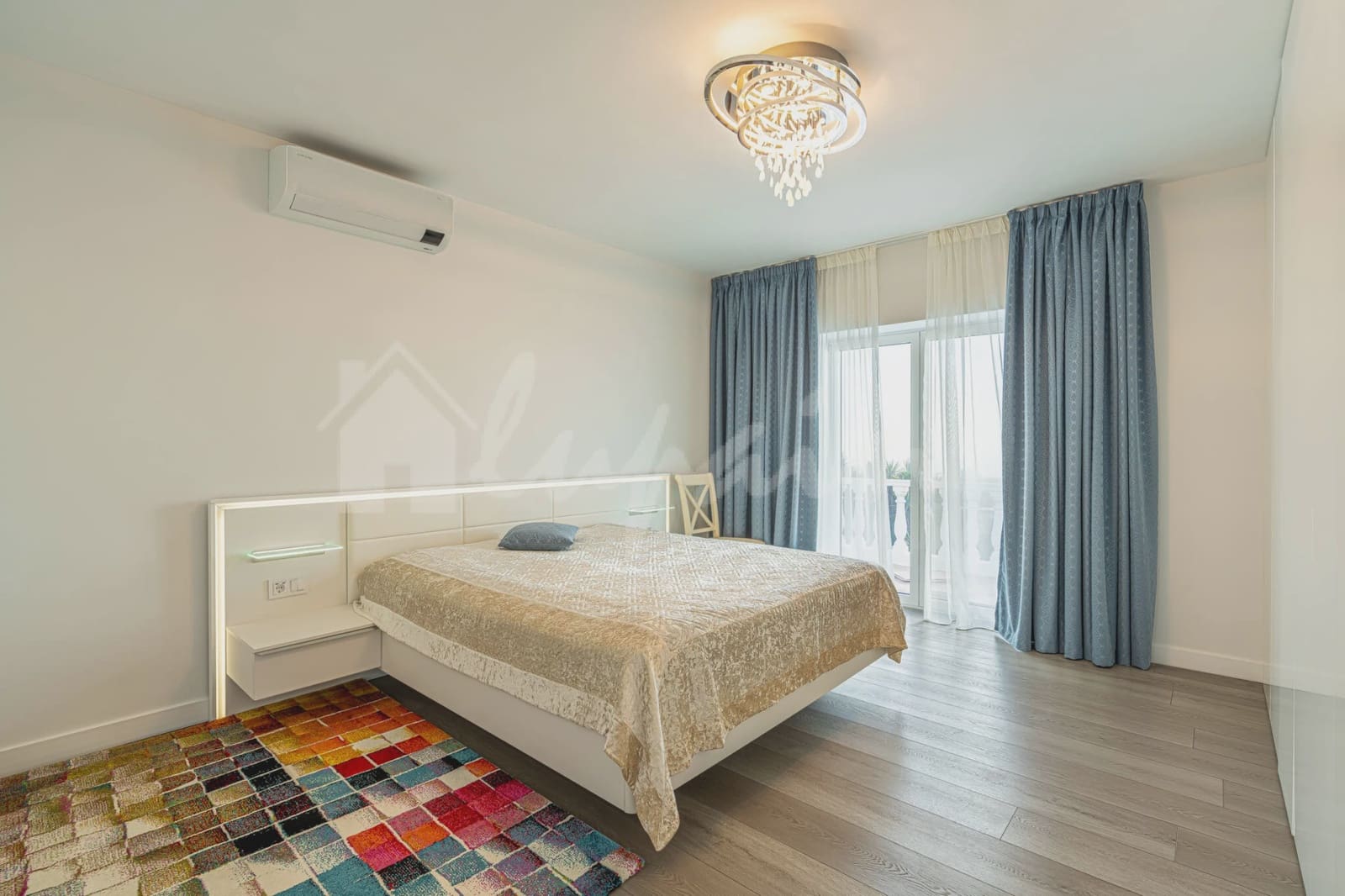 5 bedroom Villa for sale in San Miguel de Abona with pool - € 1,800,000 (Ref: 9296317)