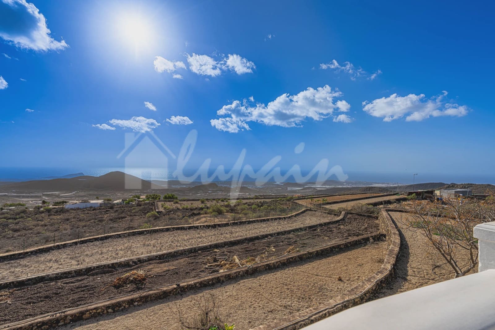 5 bedroom Villa for sale in San Miguel de Abona with pool - € 1,800,000 (Ref: 9296317)