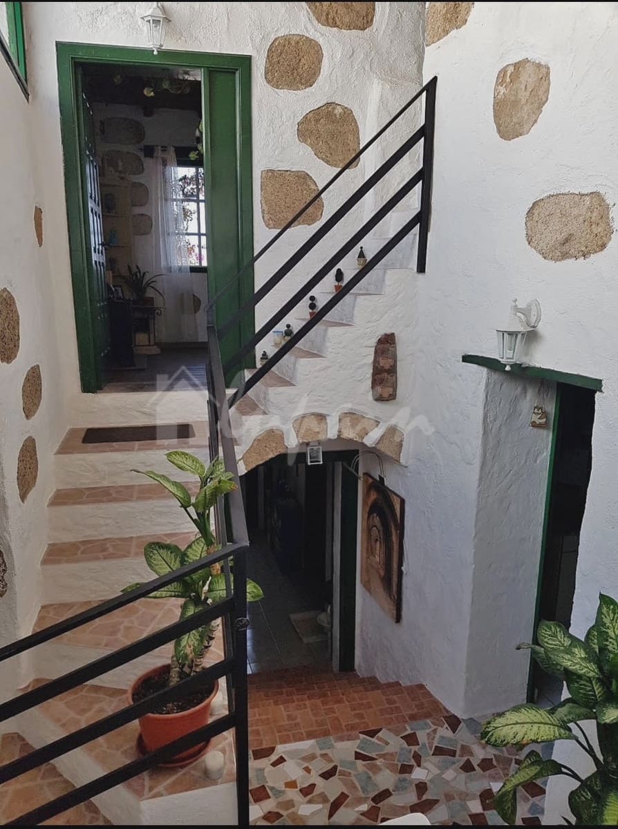 5 soveværelse Finca/Landehus til salg i San Miguel de Abona - € 369.000 (Ref: 9307099)