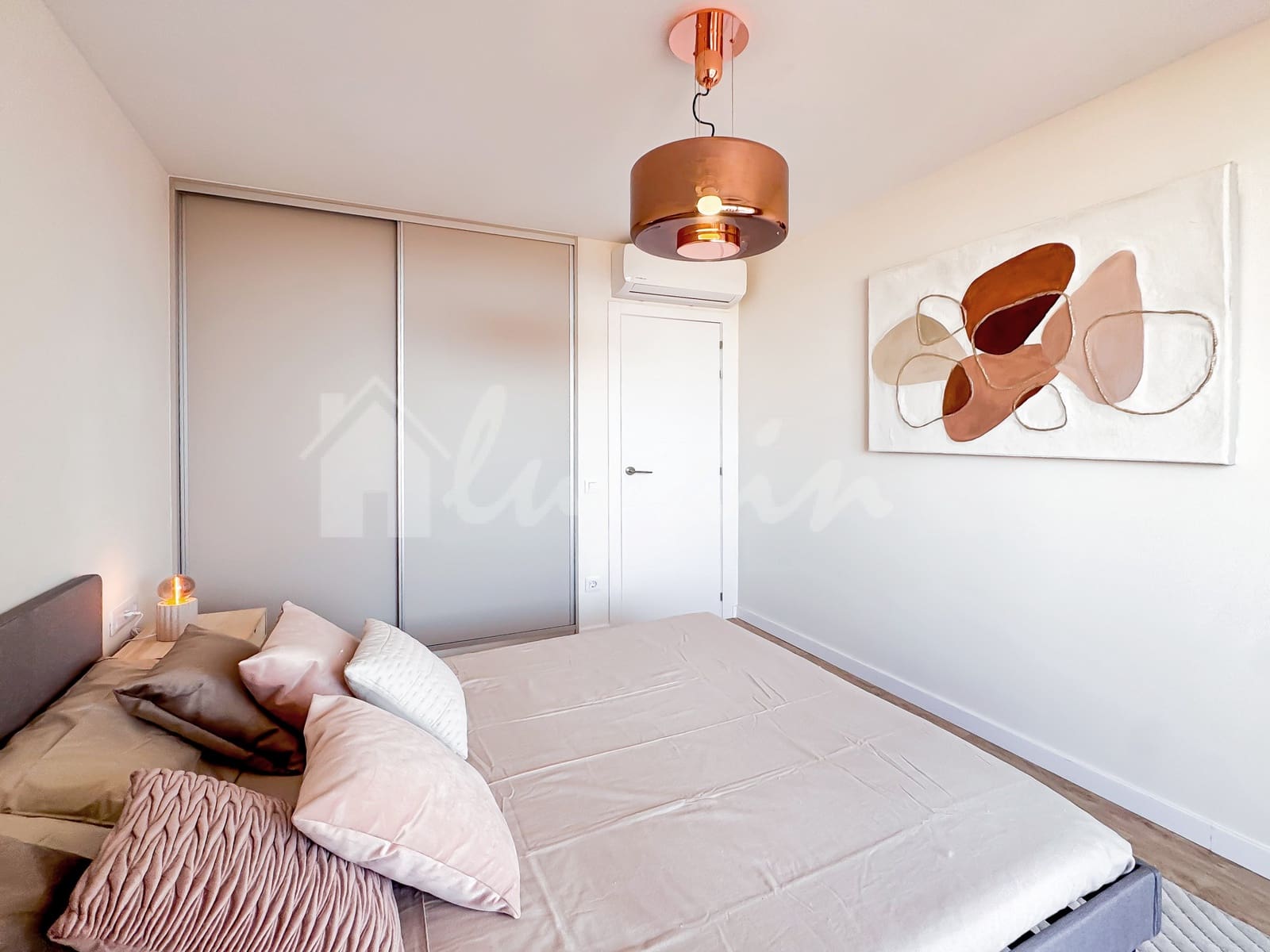 1 sypialnia Apartament na sprzedaż w San Eugenio z basenem - 250 000 € (Ref: 9319846)