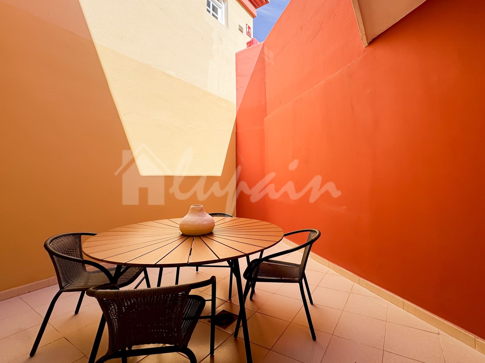 1 sypialnia Apartament na sprzedaż w San Eugenio z basenem - 250 000 € (Ref: 9319846)