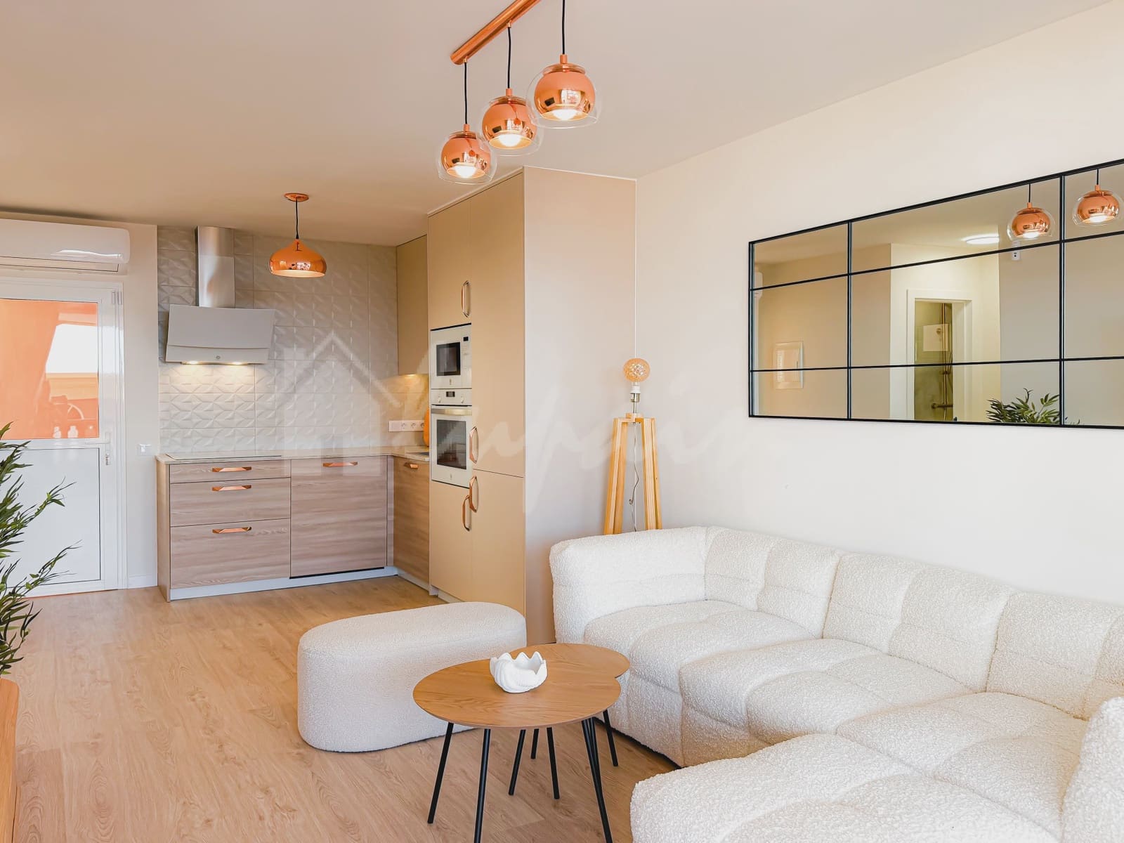 1 slaapkamer Appartement te koop in San Eugenio met zwembad - € 250.000 (Ref: 9319846)