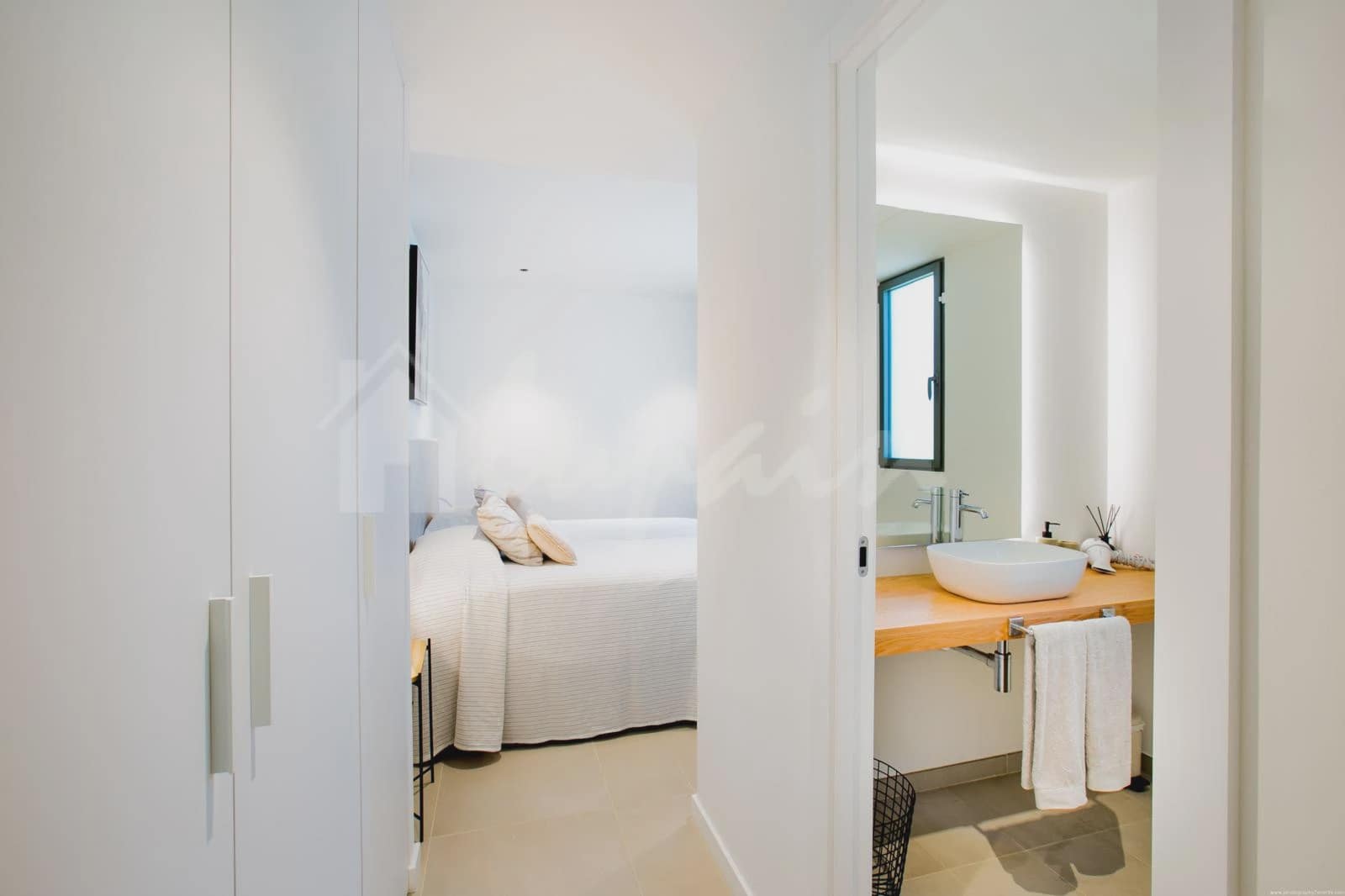 3 sypialnia Willa na sprzedaż w Adeje z basenem - 1 830 000 € (Ref: 9330059)