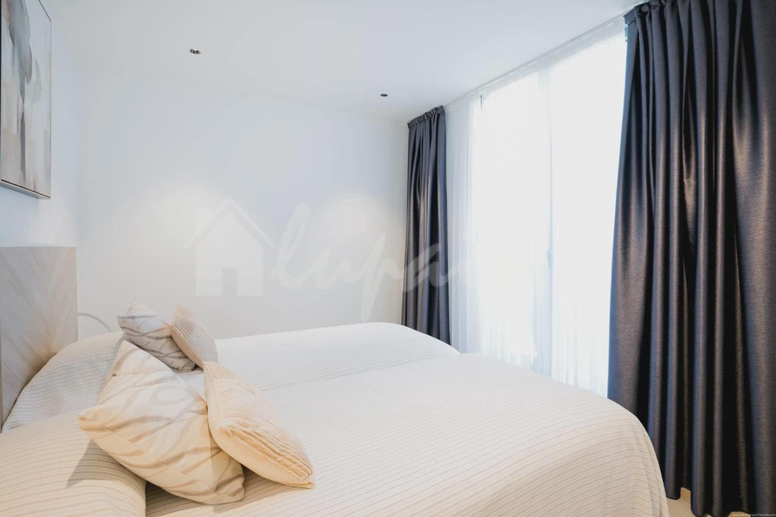 3 sypialnia Willa na sprzedaż w Adeje z basenem - 1 830 000 € (Ref: 9330059)