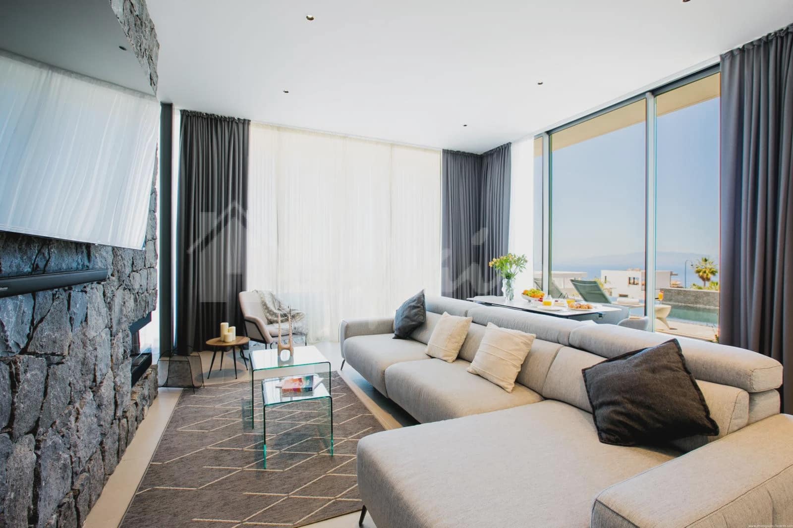 3 sypialnia Willa na sprzedaż w Adeje z basenem - 1 830 000 € (Ref: 9330059)