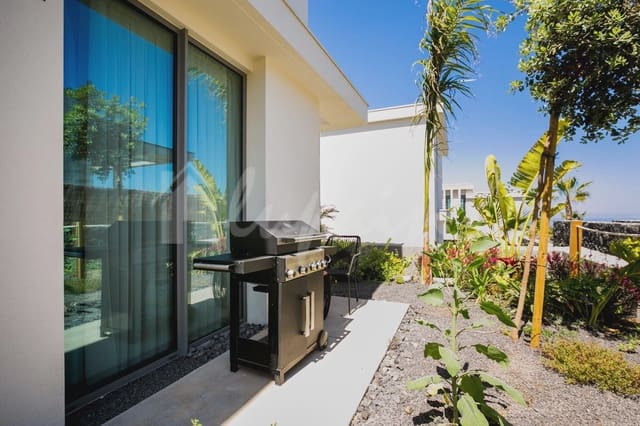 3 soveværelse Villa til salg i La Caleta Adeje, Adeje med swimmingpool - € 1.830.000 (Ref: 9330059)