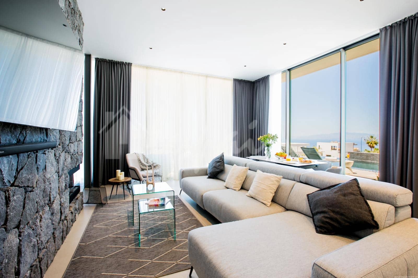 3 soverom Villa til salgs i Adeje med svømmebasseng - € 1 830 000 (Ref: 9330059)