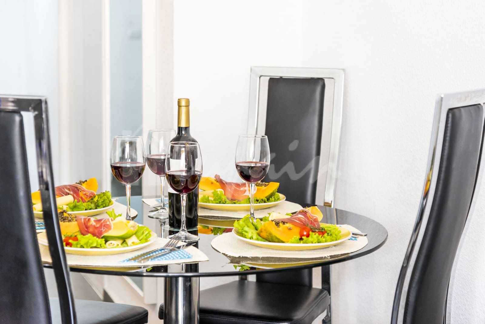 2 soverom Leilighet til salgs i Los Cristianos med svømmebasseng - € 367 000 (Ref: 9330060)