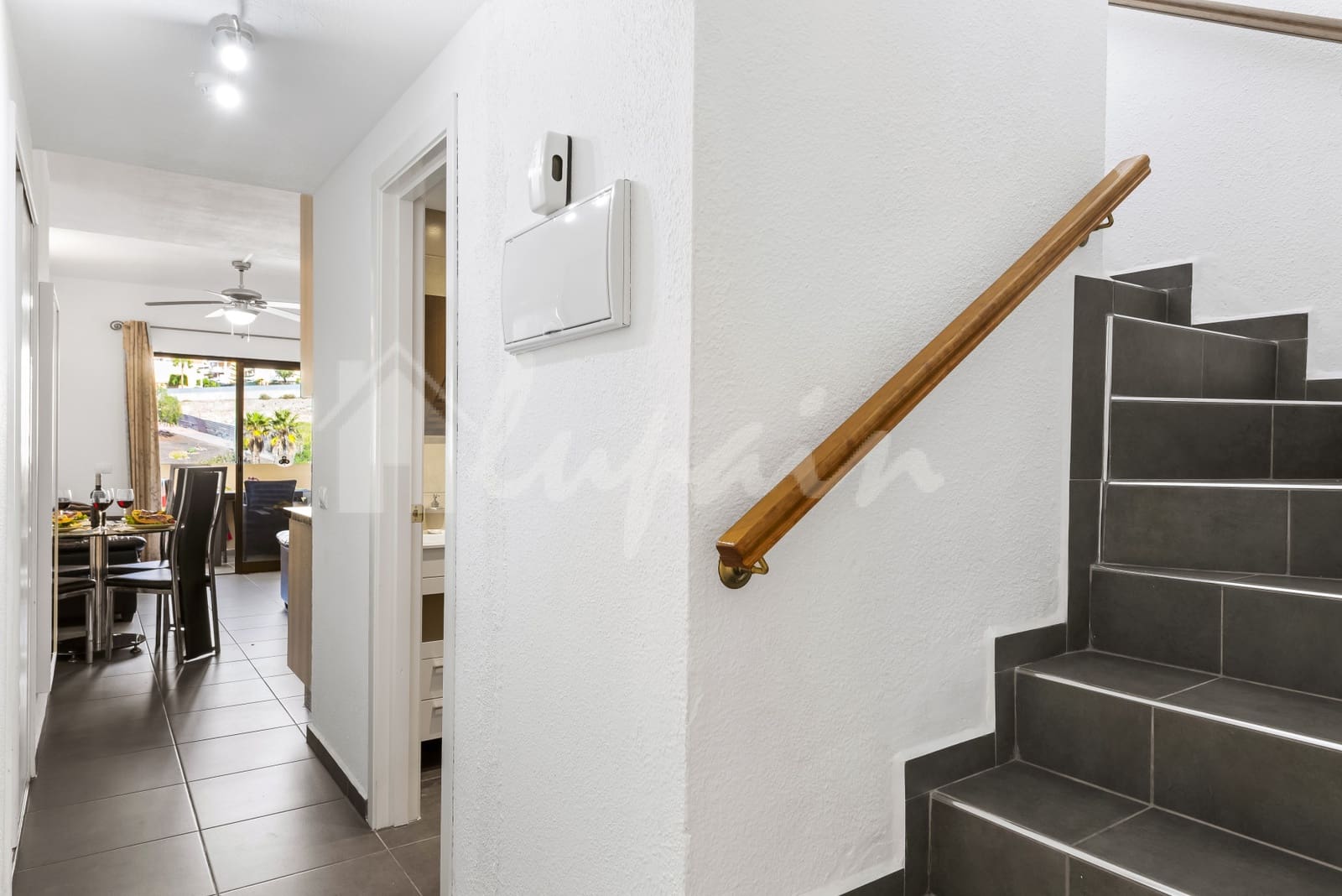 2 soverom Leilighet til salgs i Los Cristianos med svømmebasseng - € 367 000 (Ref: 9330060)