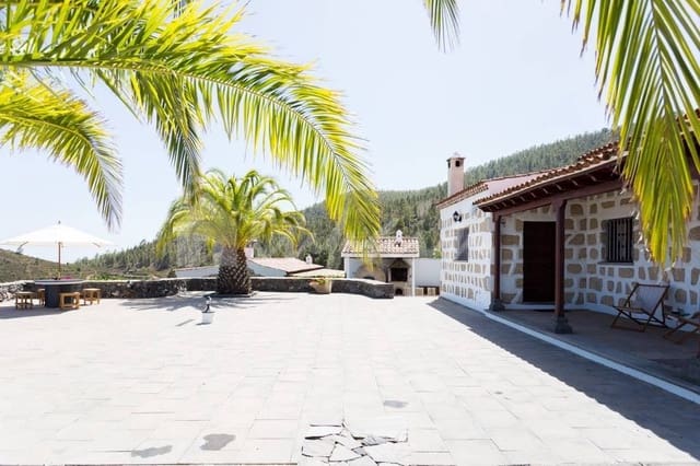 2 bedroom Finca/Country House for sale in Cruz de Tea, Granadilla de Abona - € 415,000 (Ref: 9330061)