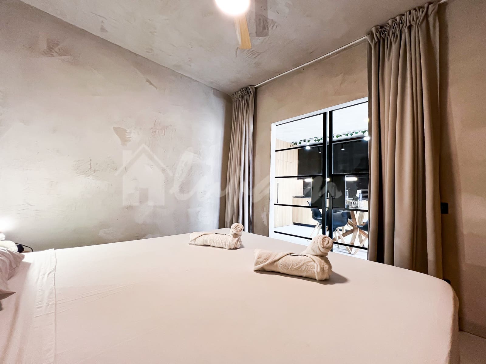 2 soveværelse Lejlighed til salg i Playa Paraiso med swimmingpool - € 370.000 (Ref: 9337113)