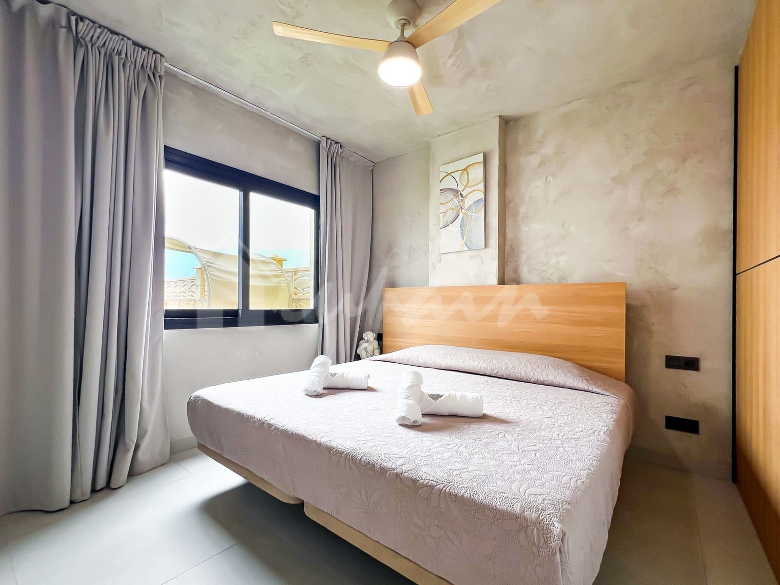 2 soveværelse Lejlighed til salg i Playa Paraiso med swimmingpool - € 370.000 (Ref: 9337113)