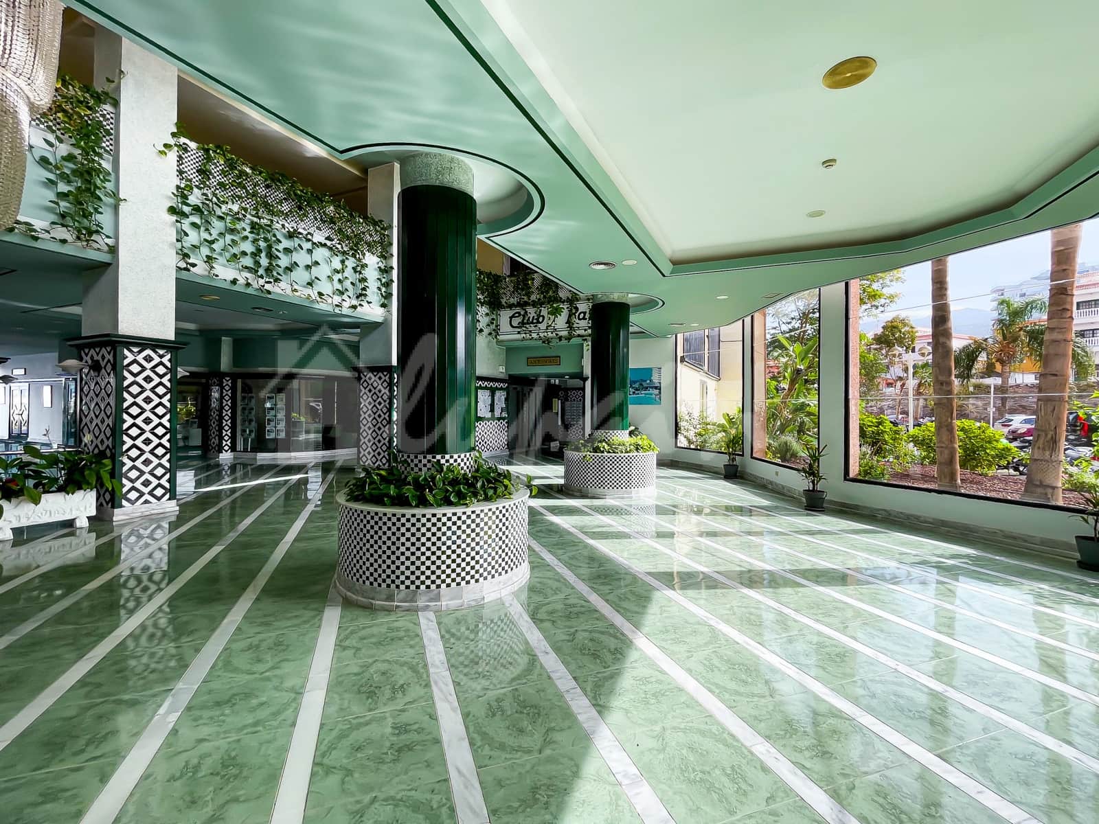 2 soveværelse Lejlighed til salg i Playa Paraiso med swimmingpool - € 370.000 (Ref: 9337113)