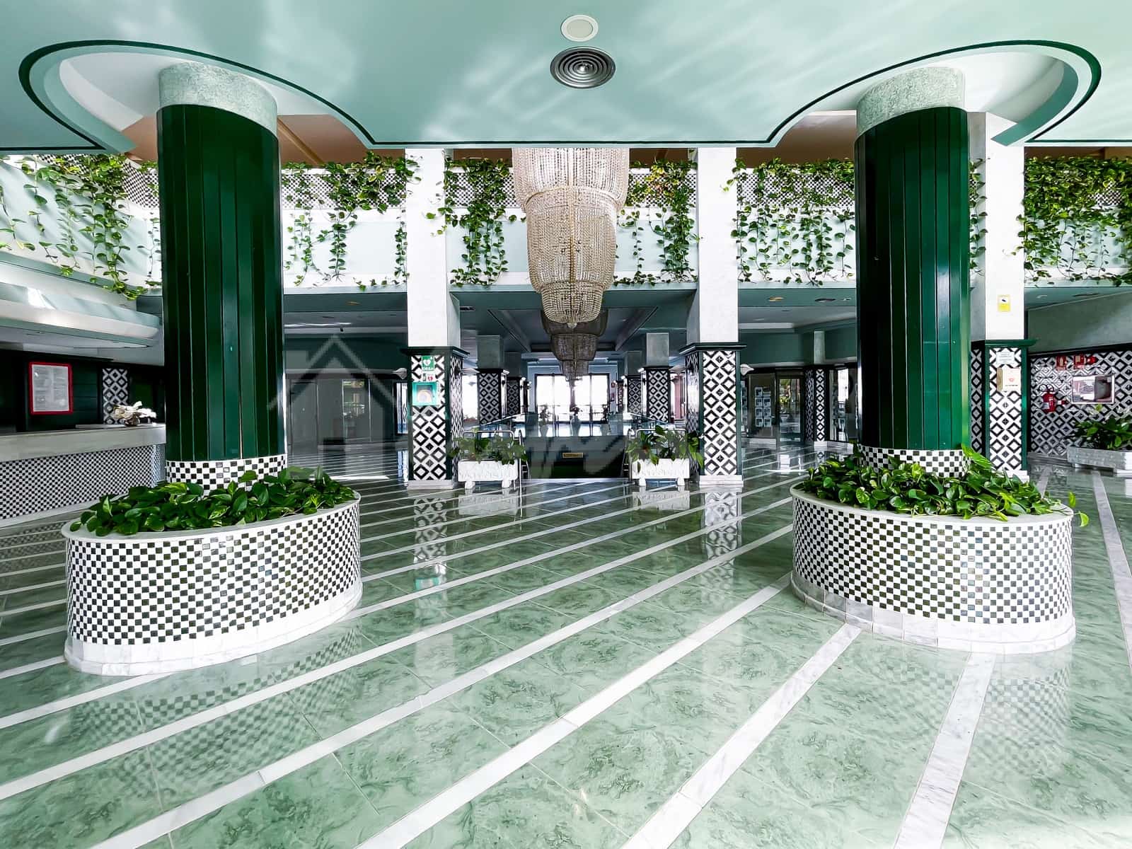 2 soveværelse Lejlighed til salg i Playa Paraiso med swimmingpool - € 370.000 (Ref: 9337113)