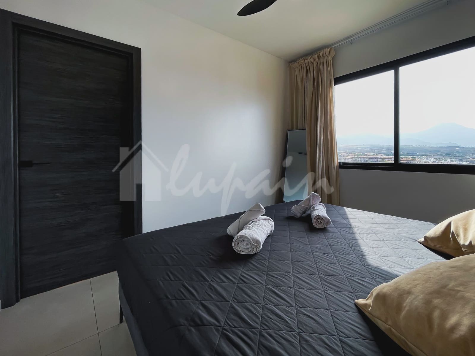 2 sovrum Lägenhet till salu i Playa Paraiso med pool - 350 000 € (Ref: 9337114)