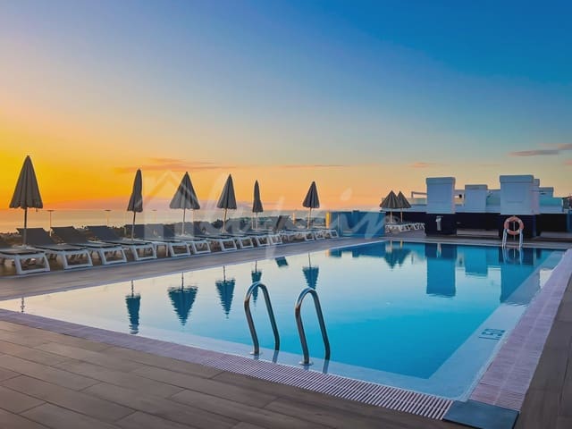 2 soverom Leilighet til salgs i Casco Urbano, Adeje med svømmebasseng - € 350 000 (Ref: 9337115)