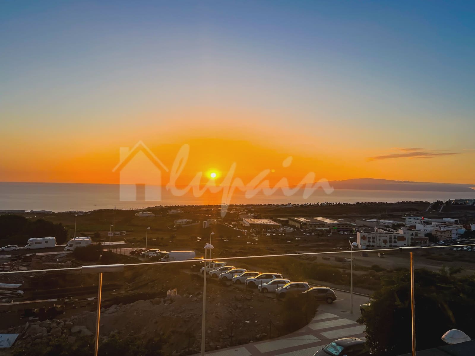 2 soverom Leilighet til salgs i Adeje med svømmebasseng - € 350 000 (Ref: 9337115)