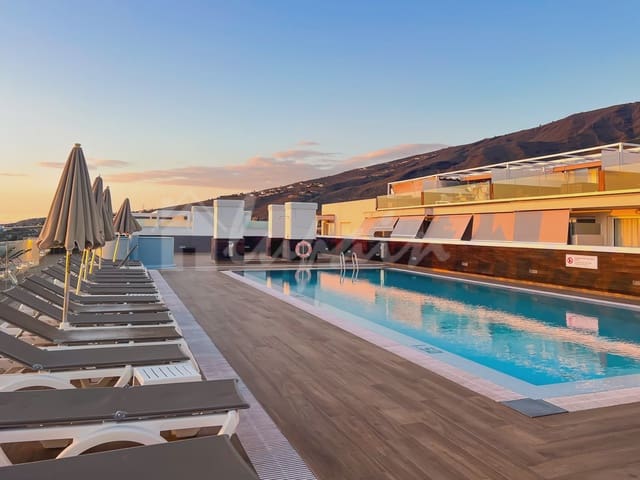 2 soverom Leilighet til salgs i Casco Urbano, Adeje med svømmebasseng - € 350 000 (Ref: 9337115)