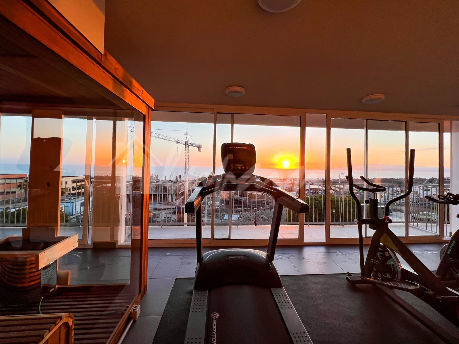 2 sypialnia Apartament na sprzedaż w Adeje z basenem - 350 000 € (Ref: 9337115)