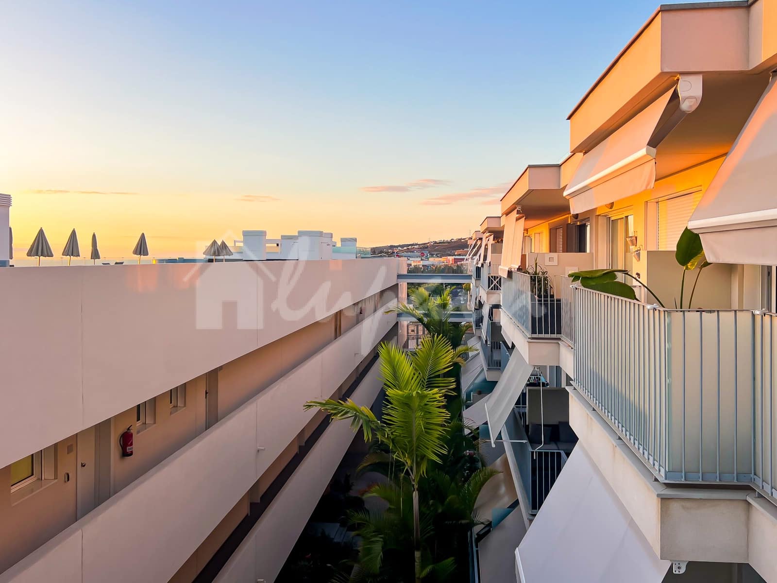 2 sypialnia Apartament na sprzedaż w Adeje z basenem - 350 000 € (Ref: 9337115)