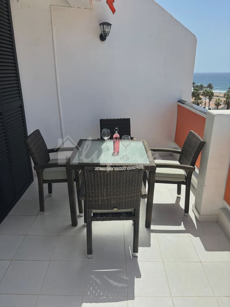 3 Zimmer Apartment zu verkaufen in Playa de las Americas mit Pool - 1.300.000 € (Ref: 9337116)